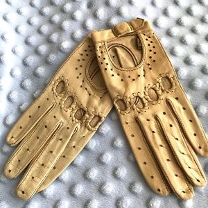 New Beige Driving Gloves- Fits XSmall